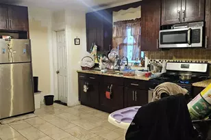 94-14 113th St, Richmond Hill, NY 11419 - Photo 9