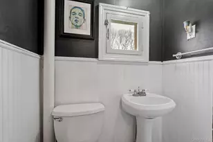 6 Patterson St, Port Jervis, NY 12771 - Photo 23