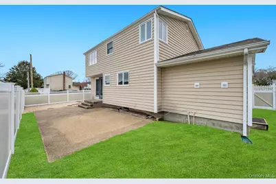 67 College Road, Selden, NY 11784 - Photo 9