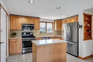 67 College Rd, Selden, NY 11784 - Photo 21