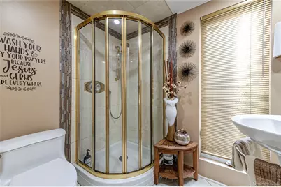 32 Imperial Drive, Selden, NY 11784 - Photo 11