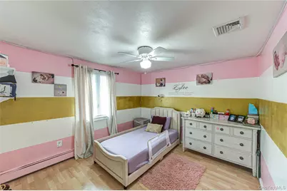 32 Imperial Drive, Selden, NY 11784 - Photo 19