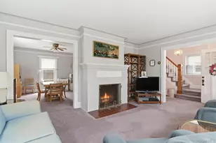 25 Iris Ave, Floral Park, NY 11001 - Photo 7
