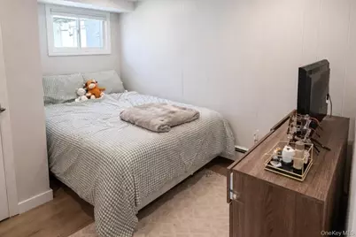 71 E Lido Prom, Lindenhurst, NY 11757 - Photo 7