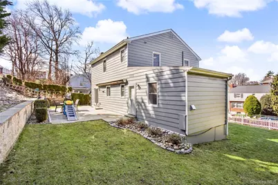 14 Emerald Place, Yonkers, NY 10703 - Photo 43