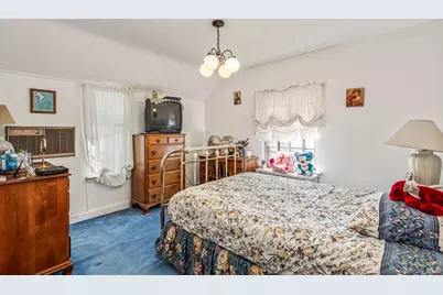 85-25 213th Street, Hollis, NY 11427 - Photo 19