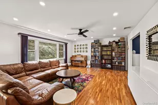 29 Sandy Brook Dr, Spring Valley, NY 10977 - Photo 11