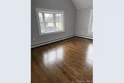 68 Center Avenue, Bay Shore, NY 11706 - Photo 7