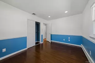 310 Jamaica Ave, Medford, NY 11763 - Photo 11