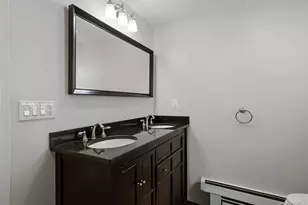 310 Jamaica Ave, Medford, NY 11763 - Photo 13