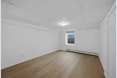 310 Jamaica Avenue, Medford, NY 11763 - Photo 21