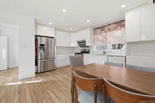 38 Fordham St, Williston Park, NY 11596 - Photo 11