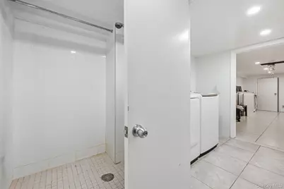 38 Fordham Street, Williston Park, NY 11596 - Photo 29