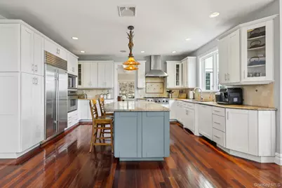 2 Tompkins Court, Nyack, NY 10960 - Photo 11
