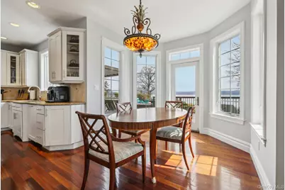 2 Tompkins Court, Nyack, NY 10960 - Photo 9