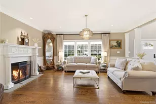 32 Highfield Ln, East Hills, NY 11577 - Photo 7