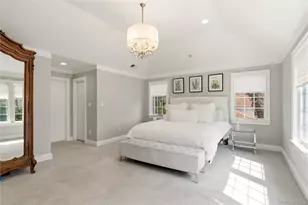 32 Highfield Ln, East Hills, NY 11577 - Photo 23