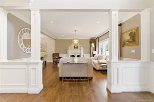 32 Highfield Ln, East Hills, NY 11577 - Photo 5