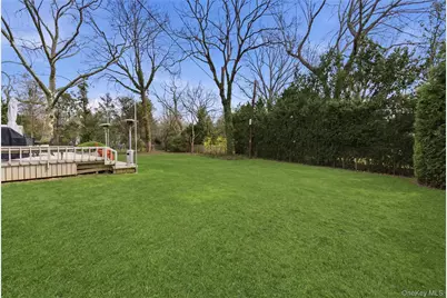 32 Highfield Lane, East Hills, NY 11577 - Photo 35