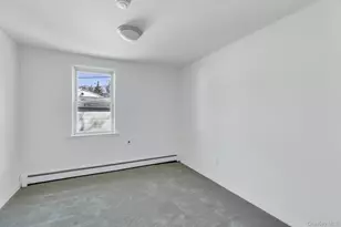 37 St Nicholas Ave, Lake Grove, NY 11755 - Photo 11