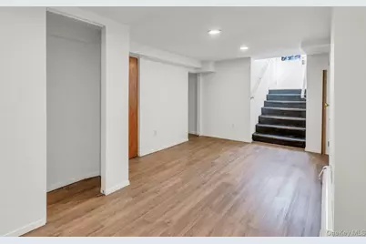 37 Saint Nicholas Avenue, Lake Grove, NY 11755 - Photo 19