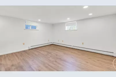 37 Saint Nicholas Avenue, Lake Grove, NY 11755 - Photo 21