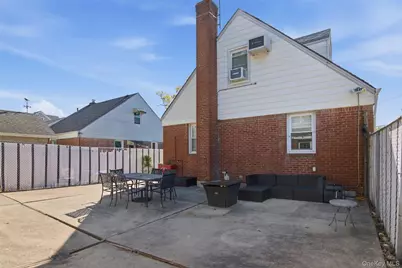 1155 Delmar Avenue, Franklin Square, NY 11010 - Photo 9