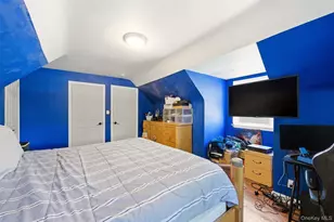 1155 Delmar Ave, Franklin Square, NY 11010 - Photo 15