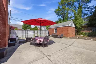 1155 Delmar Ave, Franklin Square, NY 11010 - Photo 21