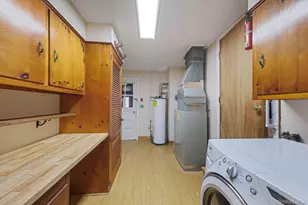 223 Connetquot Rd, Bayport, NY 11705 - Photo 21