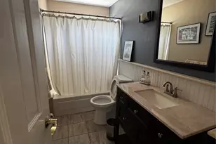 363 N Wellwood Ave, Lindenhurst, NY 11757 - Photo 9