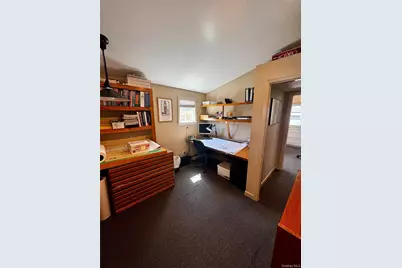 363 N Wellwood Avenue, Lindenhurst, NY 11757 - Photo 7