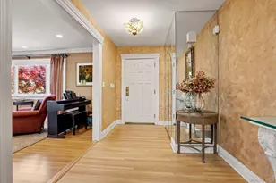 95 Gail Dr, New Rochelle, NY 10805 - Photo 3