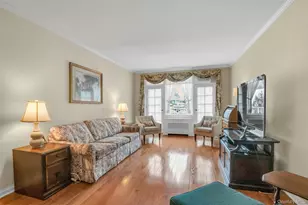 920 Pelhamdale Ave, Pelham, NY 10803 - Photo 3