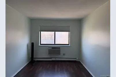 67-107 Burns Street #3B, Forest Hills, NY 11375 - Photo 3