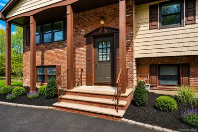 16 Elrod Drive, West Nyack, NY 10994 - Photo 3
