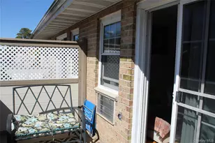 14 Glen Hollow Dr, Holtsville, NY 11742 - Photo 25