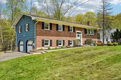 10 Little Brook Lane, New City, NY 10956 - Photo 3