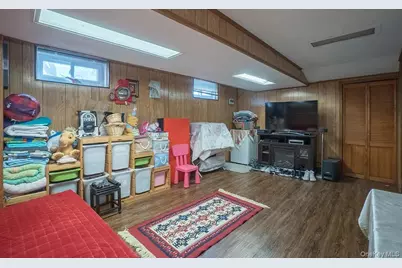 69-62 199th Street, Fresh Meadows, NY 11365 - Photo 13