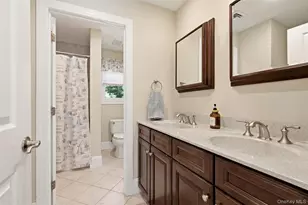 17 Forrest Dr, Lloyd Harbor, NY 11743 - Photo 19