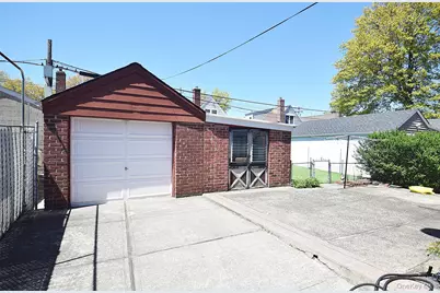 86-28 Musket Street, Queens Village, NY 11427 - Photo 21