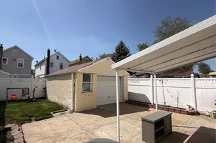 9446 226th St, Floral Park, NY 11001 - Photo 29