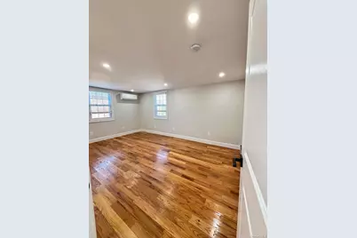 70 Appletree Lane, Roslyn Heights, NY 11577 - Photo 13