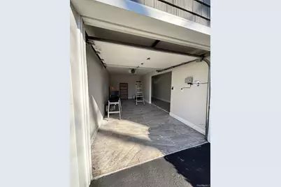 70 Appletree Lane, Roslyn Heights, NY 11577 - Photo 19