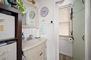69-16 61st Dr, Middle Village, NY 11379 - Photo 9