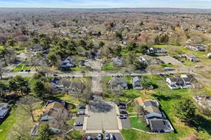 10 Gettysburg Ct, Coram, NY 11727 - Photo 23