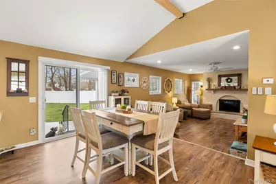 10 Denise Drive, North Babylon, NY 11703 - Photo 9