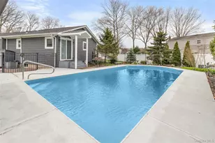 10 Denise Dr, North Babylon, NY 11703 - Photo 25