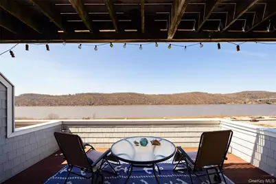 114 Hudson Pointe Drive, Poughkeepsie, NY 12601 - Photo 3