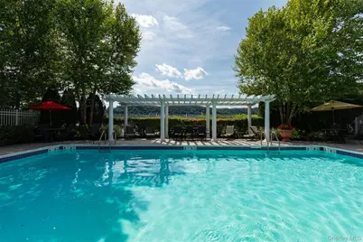 114 Hudson Pointe Drive, Poughkeepsie, NY 12601 - Photo 33